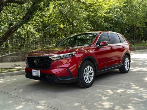 Used 2026 Honda CR-V LX image 5