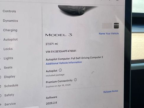 Used 2023 Tesla Model 3 Standard Range image 13