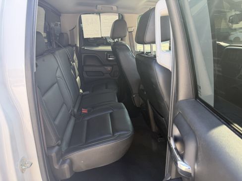 Used 2017 GMC Sierra 1500 SLT w/ Max Trailering Package AWD/4WD image 9