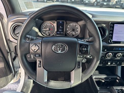 Used 2023 Toyota Tacoma TRD Off-Road image 13