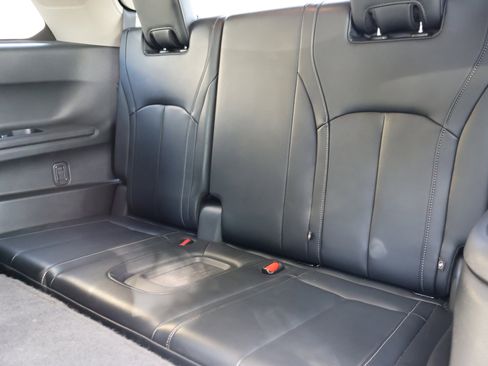 Certified 2023 INFINITI QX60 Luxe image 17