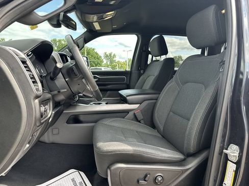 Used 2019 RAM 1500 Big Horn AWD/4WD image 15