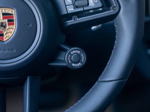 New 2026 Porsche Macan GTS AWD/4WD image 16