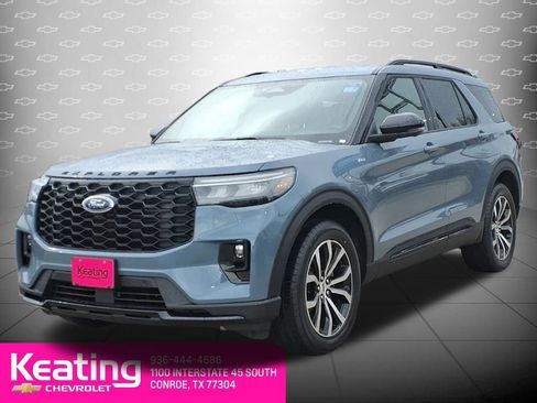 Used 2025 Ford Explorer ST-Line AWD/4WD image 8