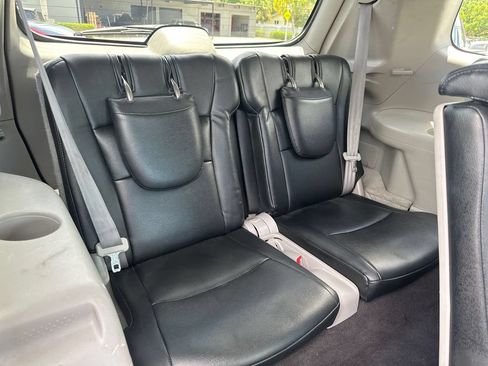 Used 2011 Toyota Highlander 4WD w/ Tow Pkg image 27