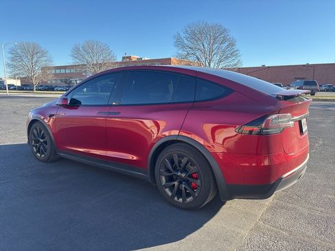 Used 2023 Tesla Model X Plaid image 5