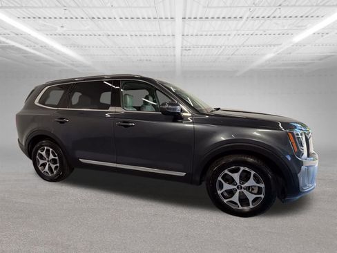 Used 2020 Kia Telluride EX AWD/4WD image 5