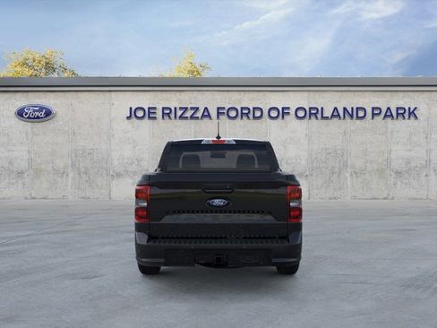 New 2026 Ford Maverick Lobo image 5