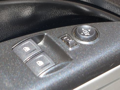 Used 2019 Chevrolet Colorado ZR2 w/ ZR2 Dusk Special Edition AWD/4WD image 16