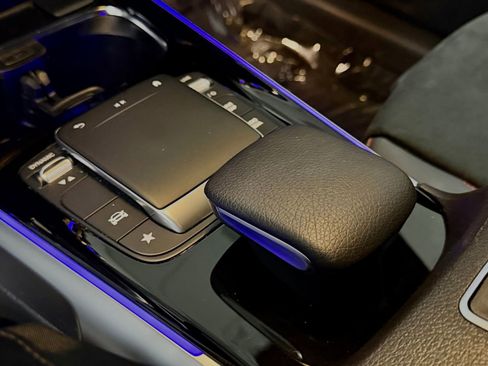 Certified 2023 Mercedes-Benz GLB 250 image 29