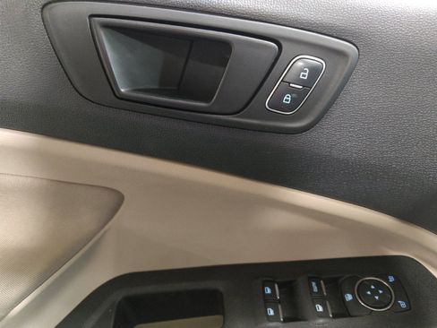 Used 2018 Ford EcoSport S FWD image 27