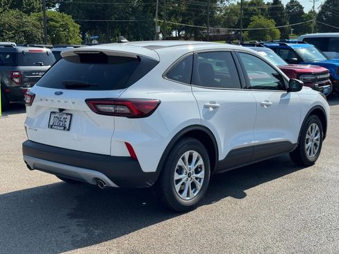 New 2025 Ford Escape Active w/ Cold Weather Package image 3