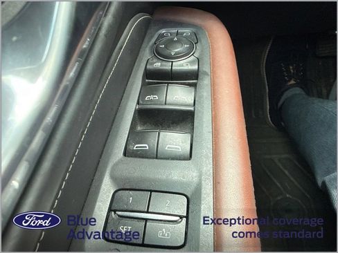 Used 2023 GMC Yukon Denali Ultimate AWD/4WD image 11
