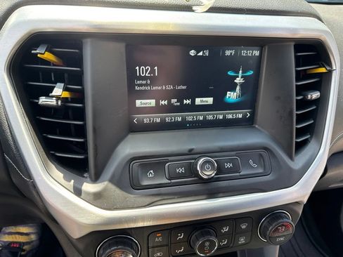 Used 2019 GMC Acadia SLE FWD image 19