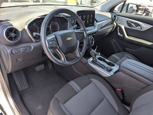 Used 2025 Chevrolet Blazer LT AWD/4WD image 24