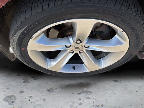 Used 2018 Dodge Charger R/T w/ Navigation & Travel Group image 9