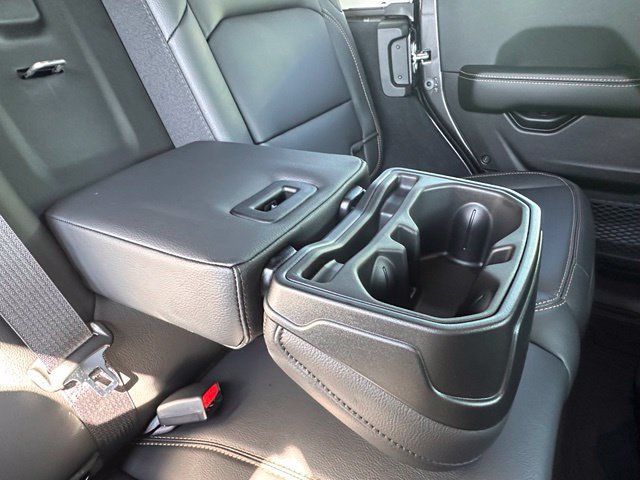 New 2027 Jeep Wrangler Unlimited Sahara AWD/4WD image 29