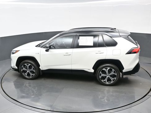 Used 2022 Toyota RAV4 XSE image 37