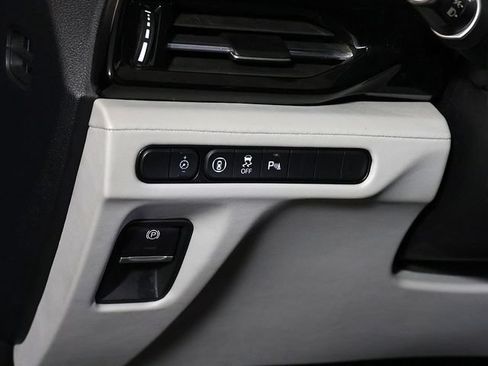 Certified 2025 Acura MDX SH-AWD w/ Technology Package image 27