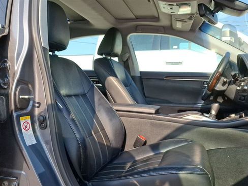 Used 2017 Lexus ES 350 w/ Luxury Package FWD image 12