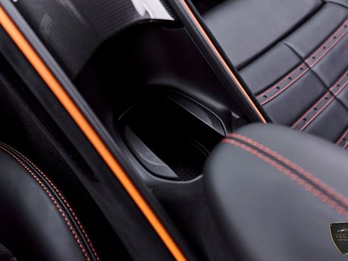 Used 2021 Ferrari Roma RWD image 74