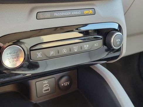 New 2026 Ford Escape Platinum w/ Premium Technology Package image 34