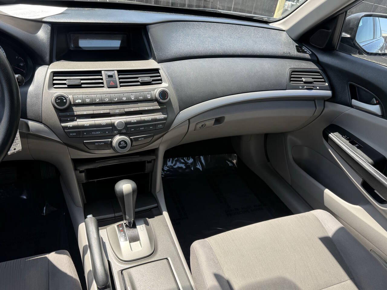Used 2012 Honda Accord LX image 8