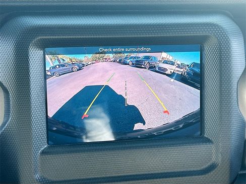 Used 2022 Jeep Wrangler Unlimited Sport image 13