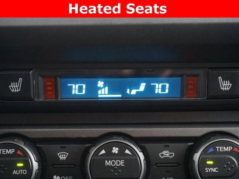 Used 2023 Toyota Tacoma TRD Off-Road image 7