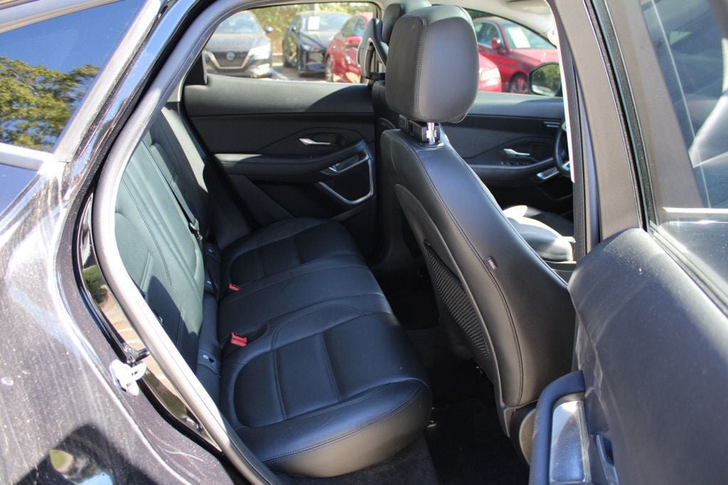 Used 2020 Jaguar E-PACE AWD/4WD image 35