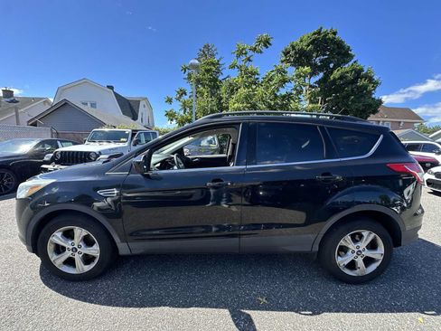 Used 2016 Ford Escape SE w/ SE Leather Comfort Package AWD/4WD image 4