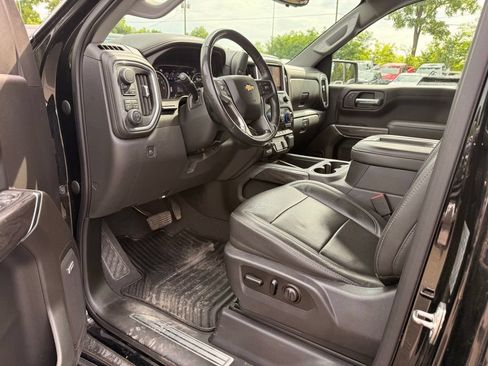 Used 2019 Chevrolet Silverado 1500 LTZ w/ LTZ Premium Package AWD/4WD image 15