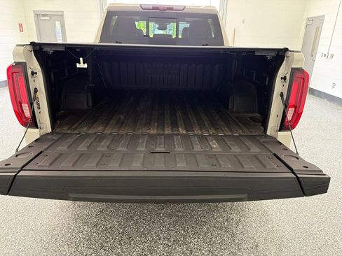 Used 2026 GMC Sierra 1500 Denali w/ Denali Reserve Package AWD/4WD image 39