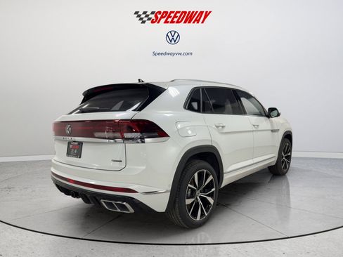 New 2026 Volkswagen Atlas Cross Sport SEL Premium R-Line AWD/4WD image 10