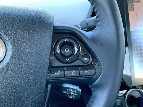 Used 2020 Toyota Prius Prime Limited image 22