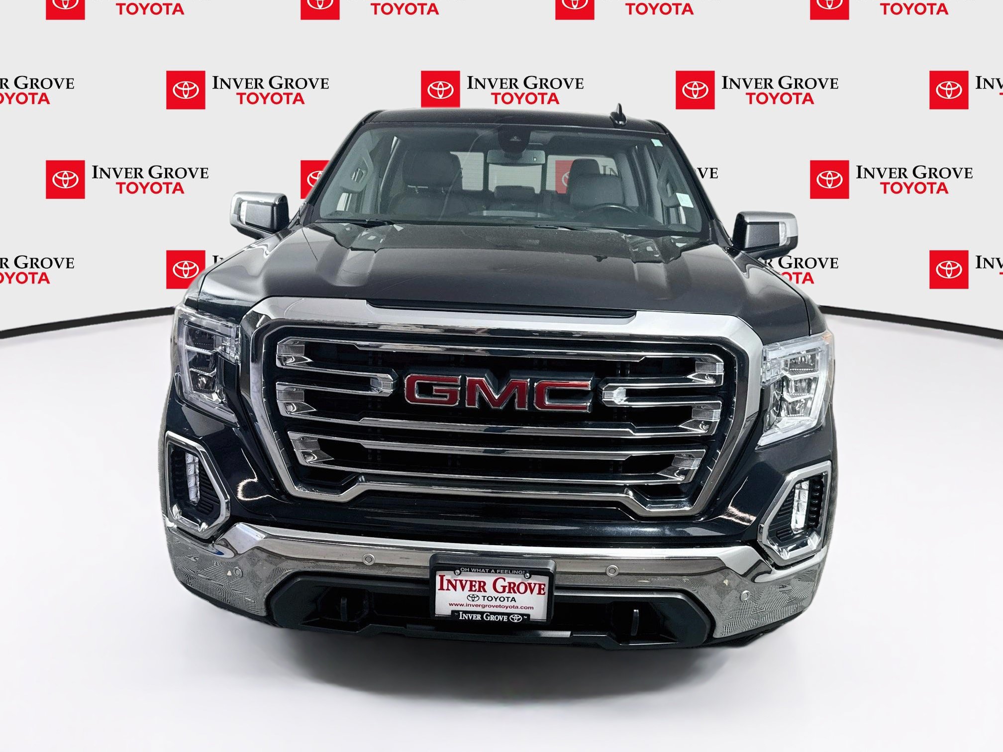 Used 2021 GMC Sierra 1500 SLT w/ SLT Premium Plus Package AWD/4WD image 2
