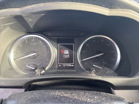 Used 2019 Toyota Highlander XLE image 8