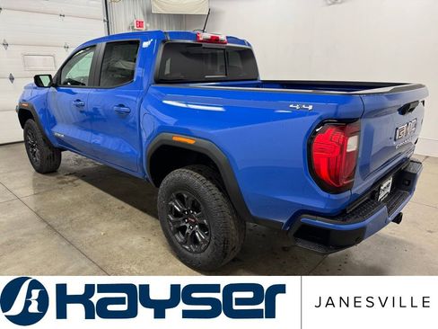 New 2025 GMC Canyon Elevation w/ Convenience Package image 2