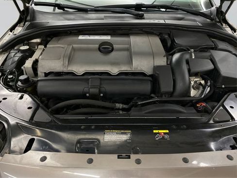Used 2008 Volvo XC70 3.2 AWD/4WD image 13