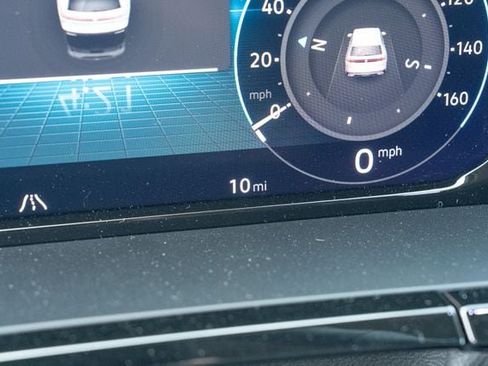 New 2026 Volkswagen Atlas SE FWD image 11