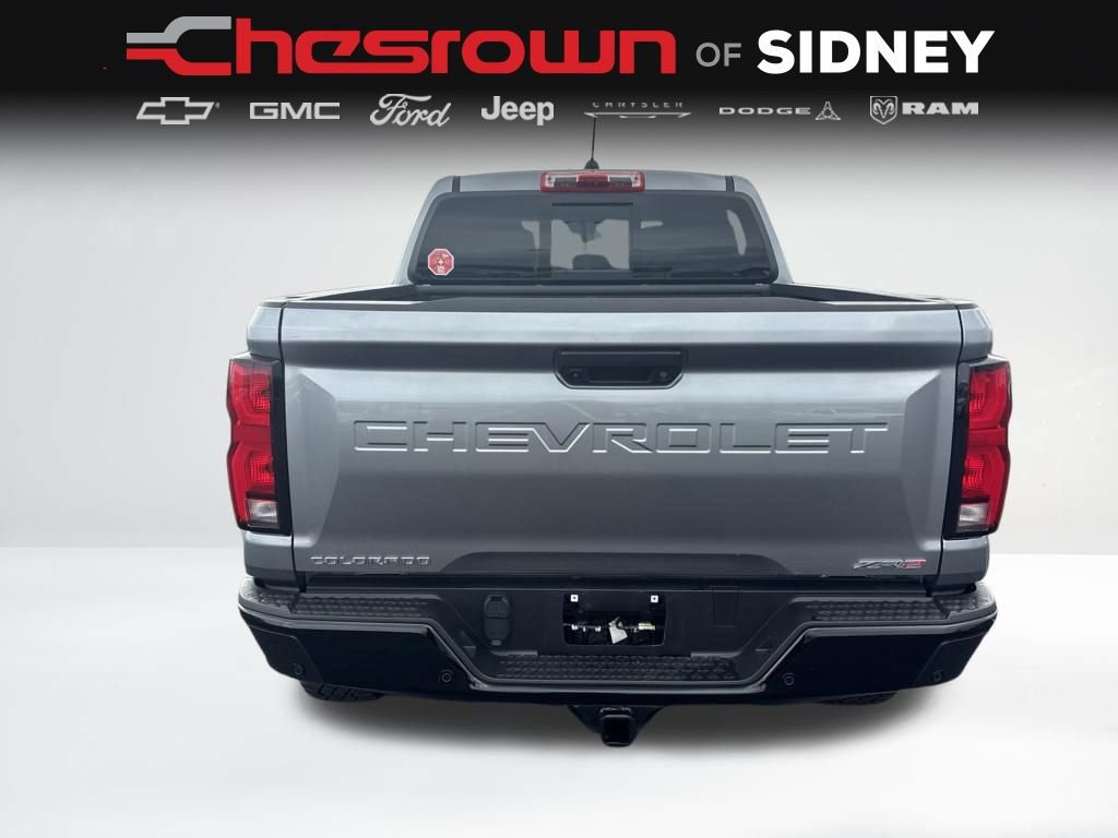 Used 2025 Chevrolet Colorado ZR2 AWD/4WD image 4
