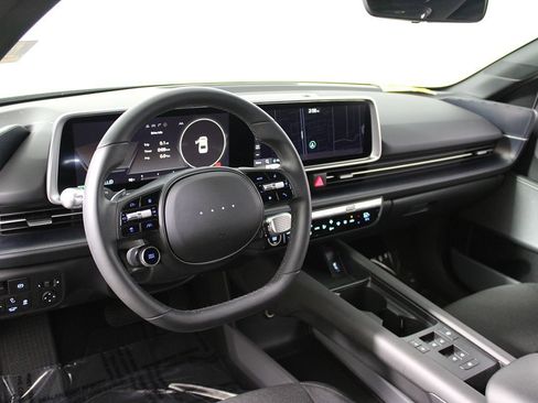 Used 2024 Hyundai Ioniq 6 SE RWD image 7