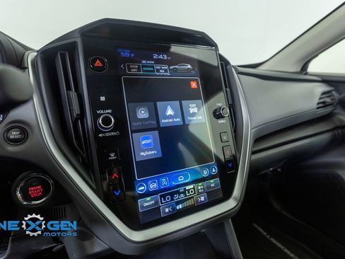 Used 2025 Subaru Crosstrek 2.0i Premium image 20