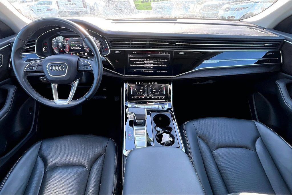 Used 2023 Audi Q8 Prestige w/ Prestige Package AWD/4WD image 18