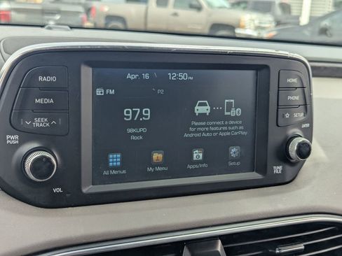 Used 2019 Hyundai Santa Fe SE FWD image 18