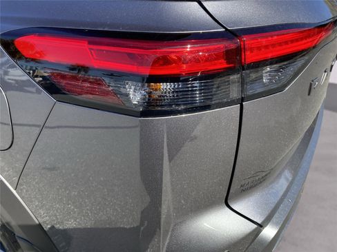 New 2026 Nissan Pathfinder SL image 10