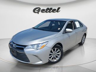 Used 2015 Toyota Camry XLE w/ Moonroof Package video 1