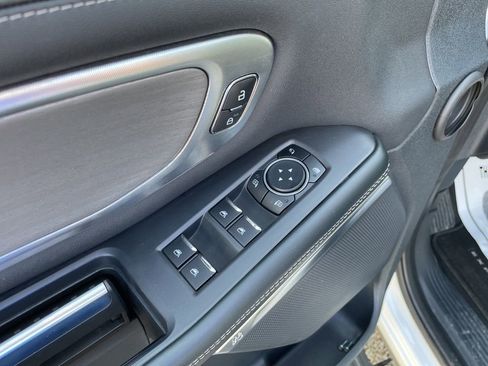 Used 2025 Ford Expedition Max Platinum image 13