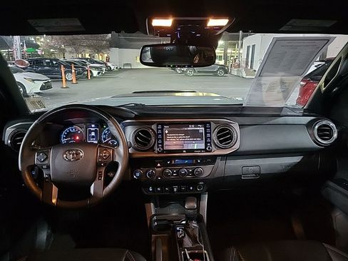 Used 2021 Toyota Tacoma TRD Pro image 12