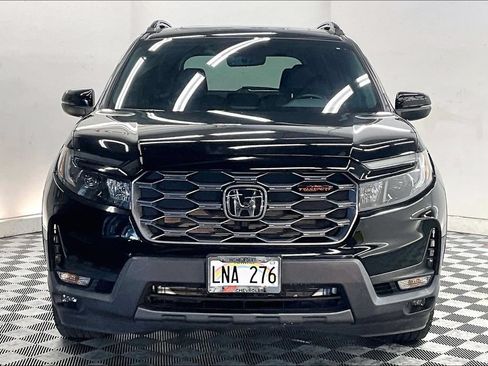Used 2022 Honda Passport TrailSport image 2